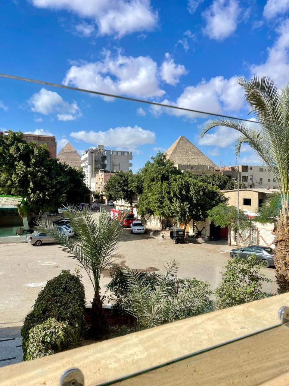 Hotel Cleopatra Tower Pyramid View Kafret el-Gabal Esterno foto